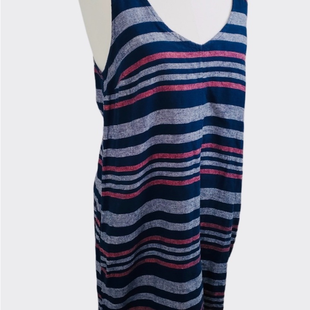 Old Navy Sleeveless Shift Dress Size S NWOT